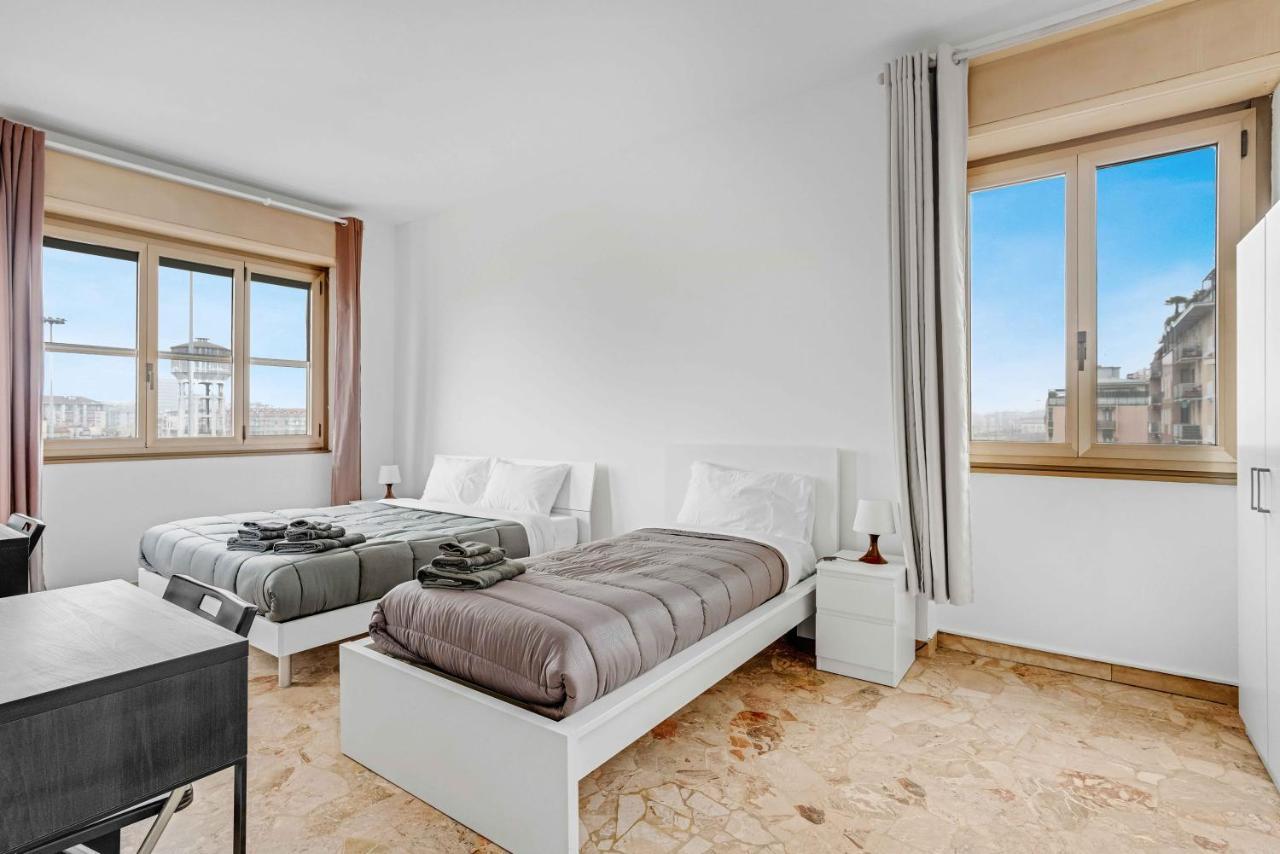 Cav9 - Large Apartment With Panoramic View - Milano Eksteriør billede