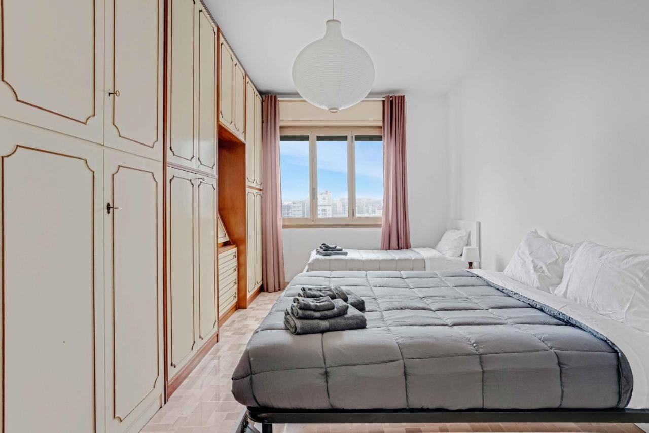 Cav9 - Large Apartment With Panoramic View - Milano Eksteriør billede