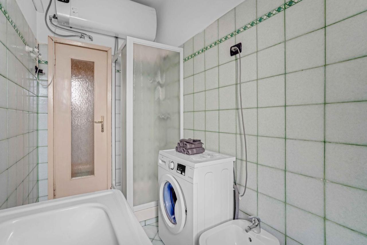 Cav9 - Large Apartment With Panoramic View - Milano Eksteriør billede